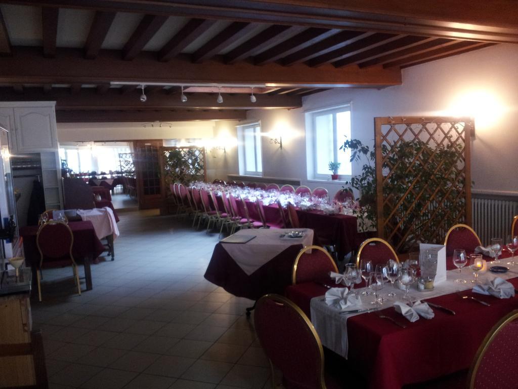 Le Clos Fleuri Bourg-de-Thizy Luaran gambar